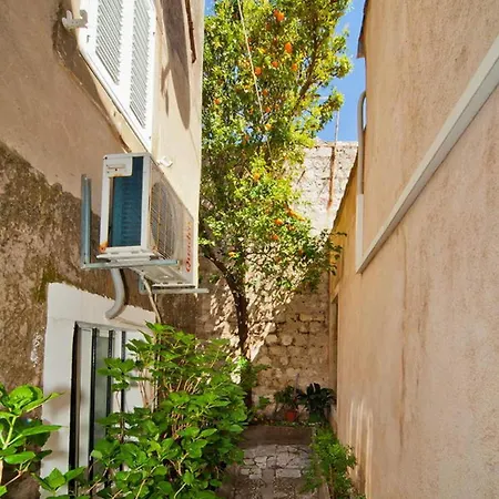 Antonio Apartman