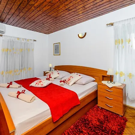 Antonio Apartmán *